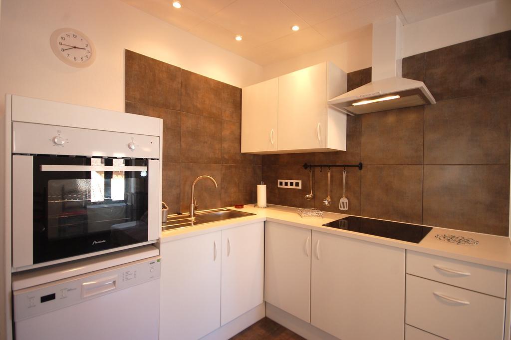 Lets Holidays Cozy Apartment 70 M. From The Beach In Tossa ตอสซาเดมาร์ ภายนอก รูปภาพ